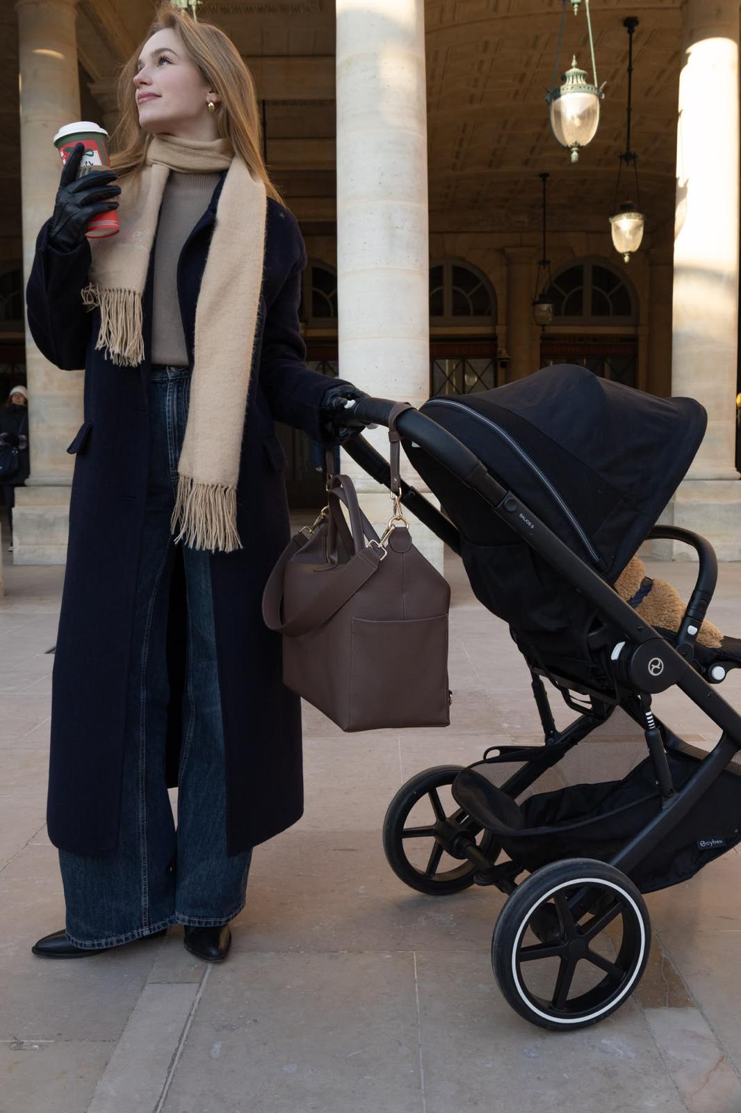 MILA — Sac à langer convertible — Marron Chocolat — Paris hiver